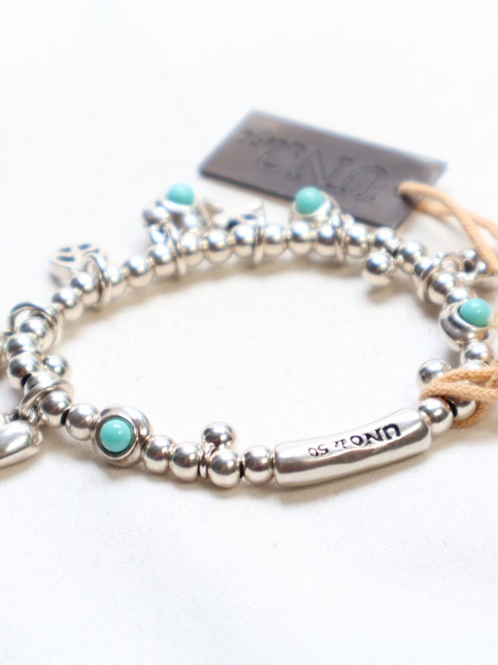 Uno de 50 Silver Tone Worship Turquoise Stretch Bracelet $80 - Picture 3 of 4